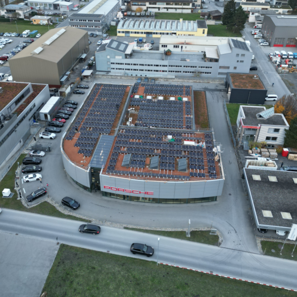 AMAG: Neue Photovoltaikanlage in Betrieb